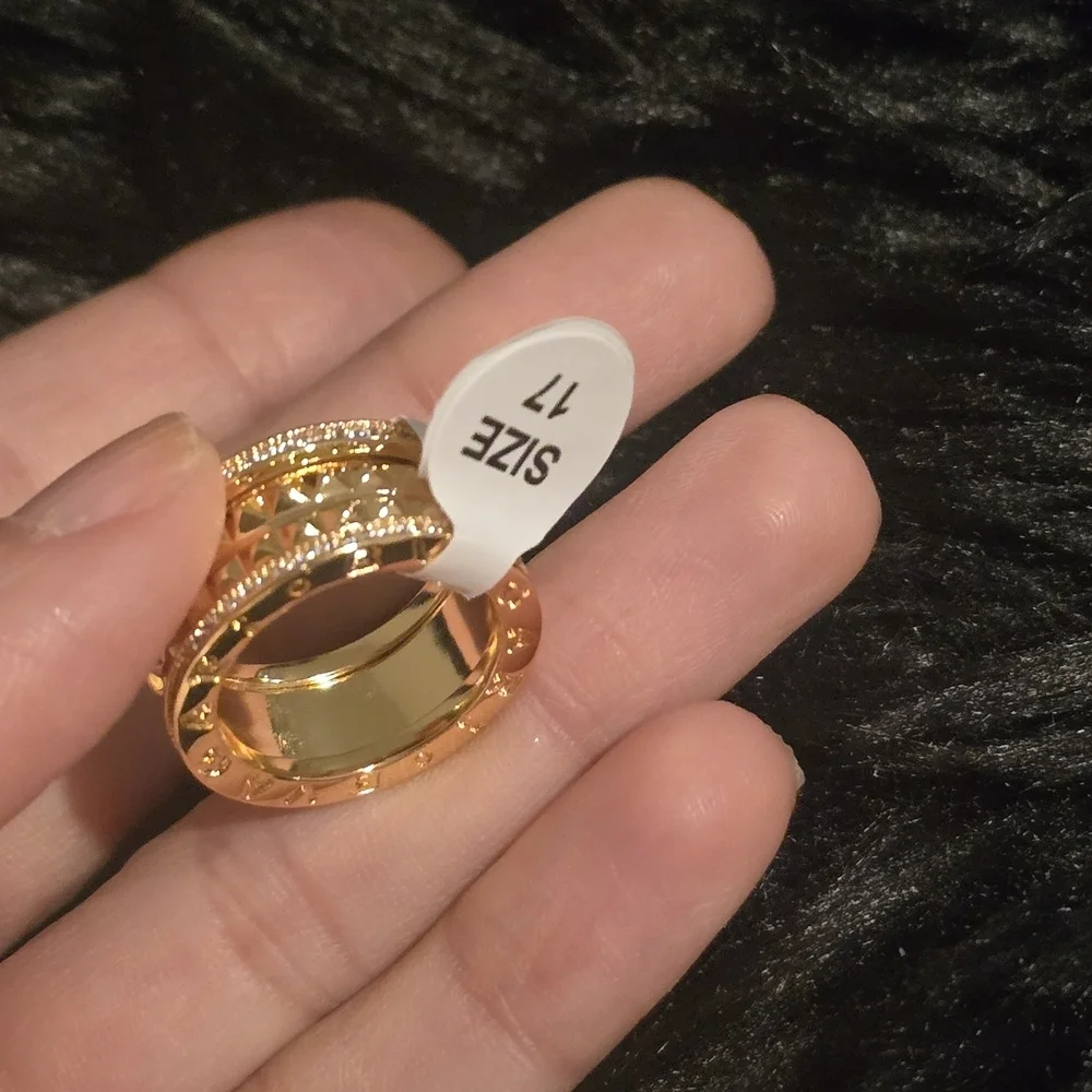 22kgp Dubai Jewelry - Elegant Gold and Silver Band Ring